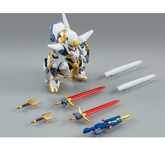 ▲VARISとMVS2本(差し替え手付属)、さらにMVS収納状態用の鞘、その収納時用のグリップも付属している。