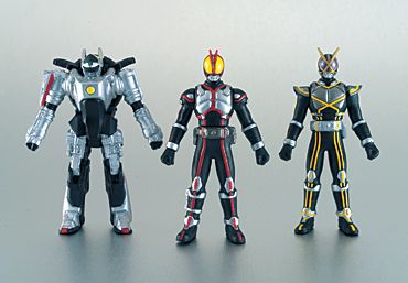 １．仮面ライダーファイズ２．オートバジン３．仮面ライダーカイザ