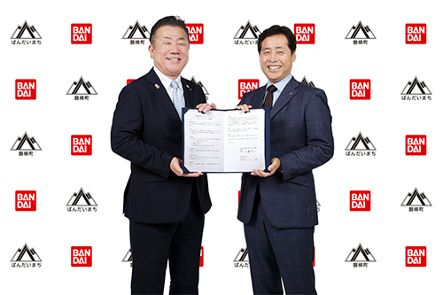 (左)佐藤淳一町長 (右)竹中一博